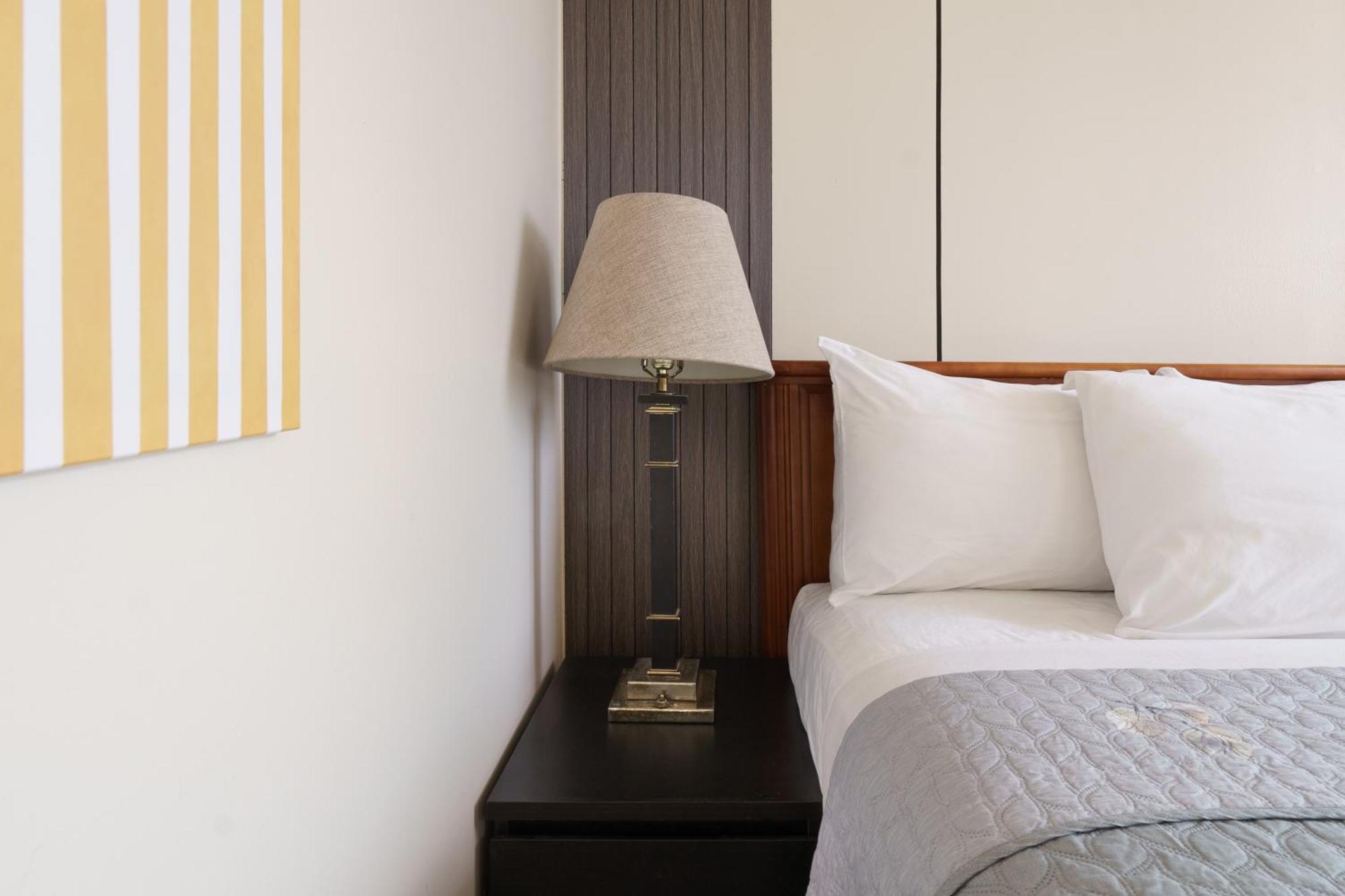 Hotel Auberge Manoir Ville Marie มอนทรีอัล ภายนอก รูปภาพ